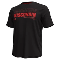 Men's Under Armour Black Wisconsin Badgers Sideline Knockout T-Shirt