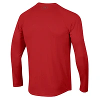Men's Under Armour Red Wisconsin Badgers 2023 Sideline Tech Raglan Long Sleeve T-Shirt