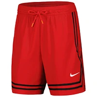Short Nike WNBA Logowoman Team 13 Crossover Performance pour femme rouge