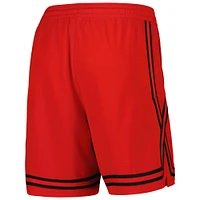 Short Nike WNBA Logowoman Team 13 Crossover Performance pour femme rouge