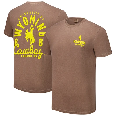T-shirt marron à superposition de mascotte Comfort Colors pour homme des Wyoming Cowboys