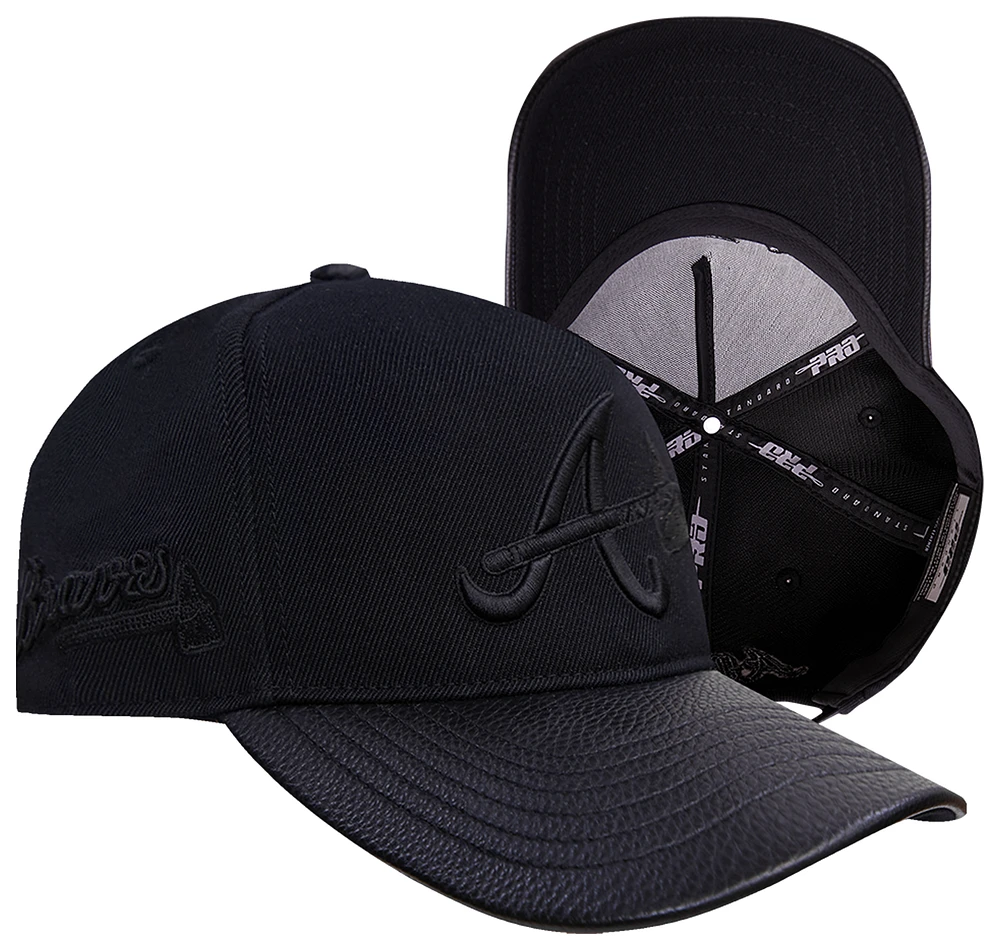 Pro Standard Braves Blackout Pinch Front Strapback - Men's