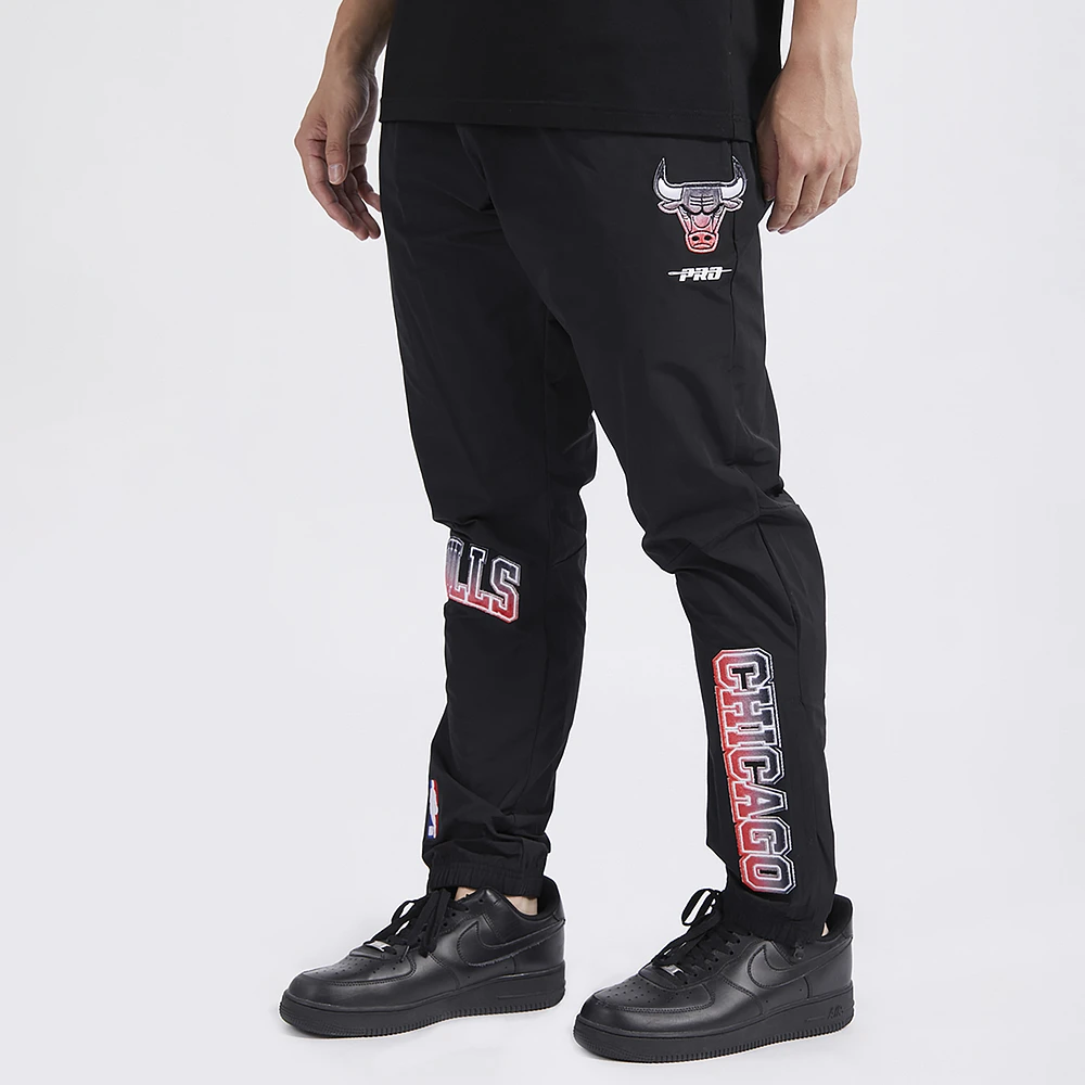Pro Standard Bulls OS Letters Woven Pants - Men's
