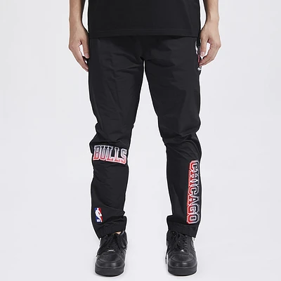 Pro Standard Bulls OS Letters Woven Pants - Men's