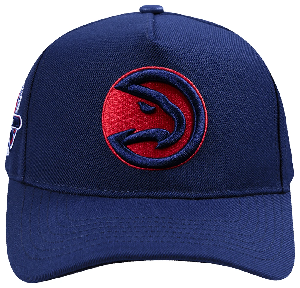 Pro Standard Hawks Olympic Wool Blend Snapback - Adult