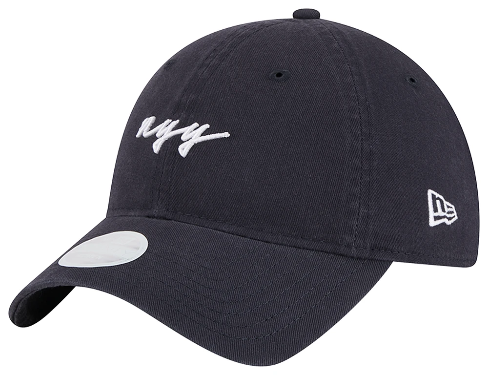 New Era Yankees 9Twenty Script Cap - Women's