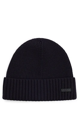 Beanie hat in virgin wool with logo plaque