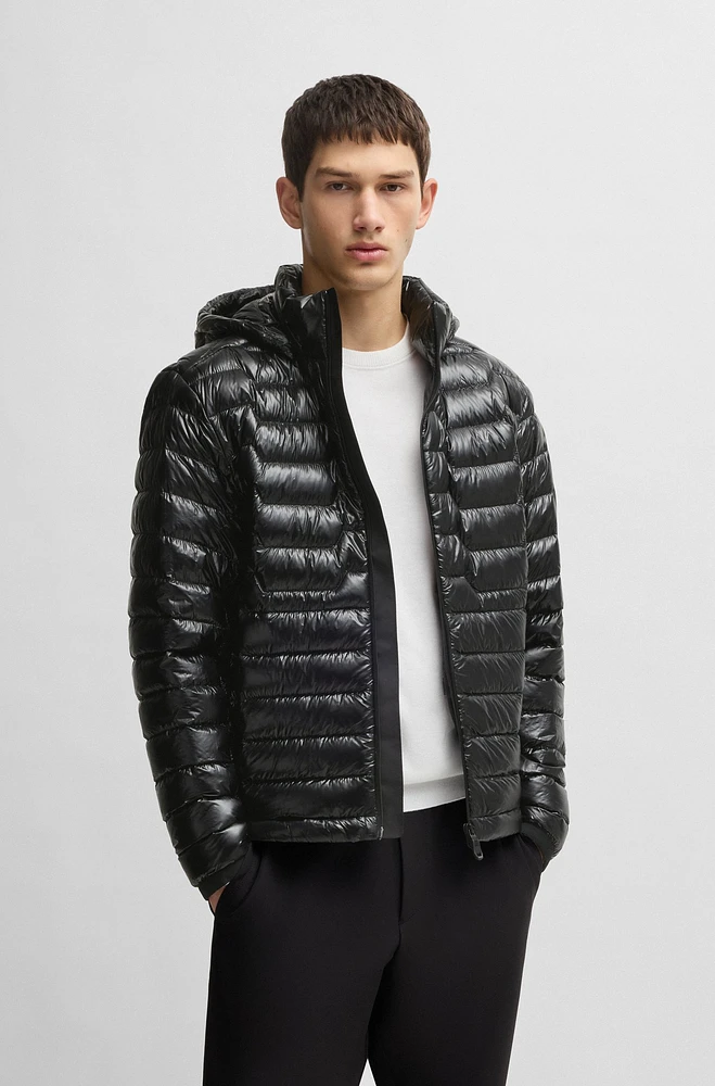 Water-repellent jacket with down filling
