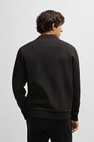 Sweatshirt with drop-needle stitching