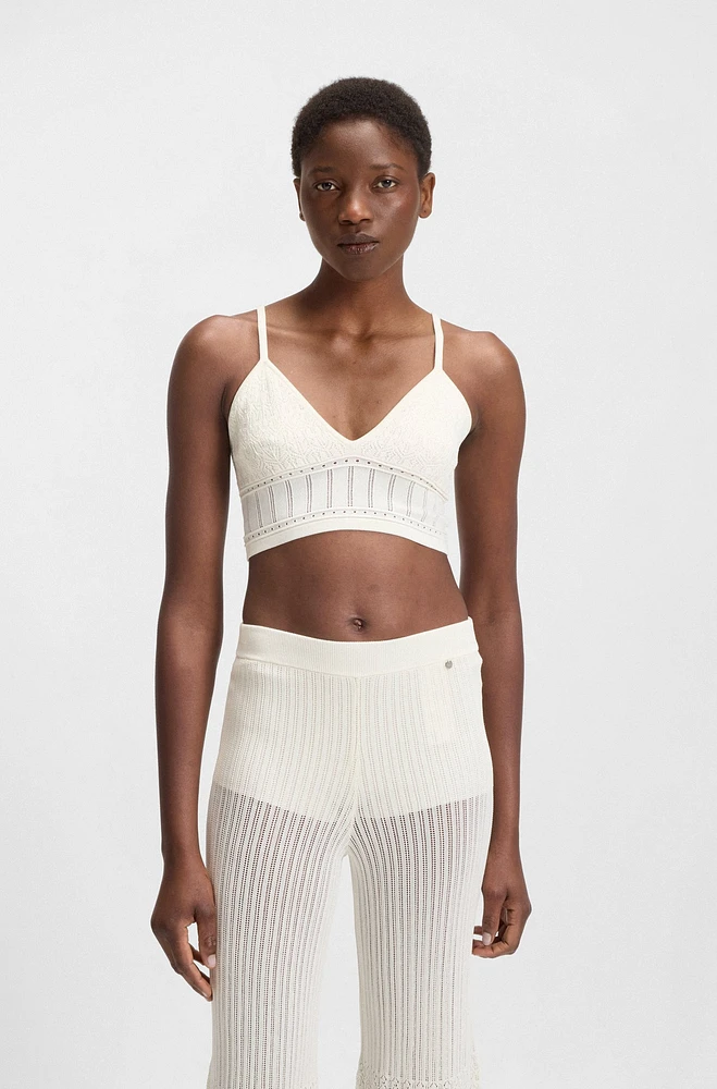 Knitted top stretch fabric with mixed structures