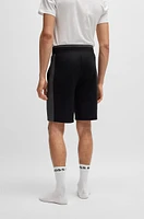 Shorts with contrast piping