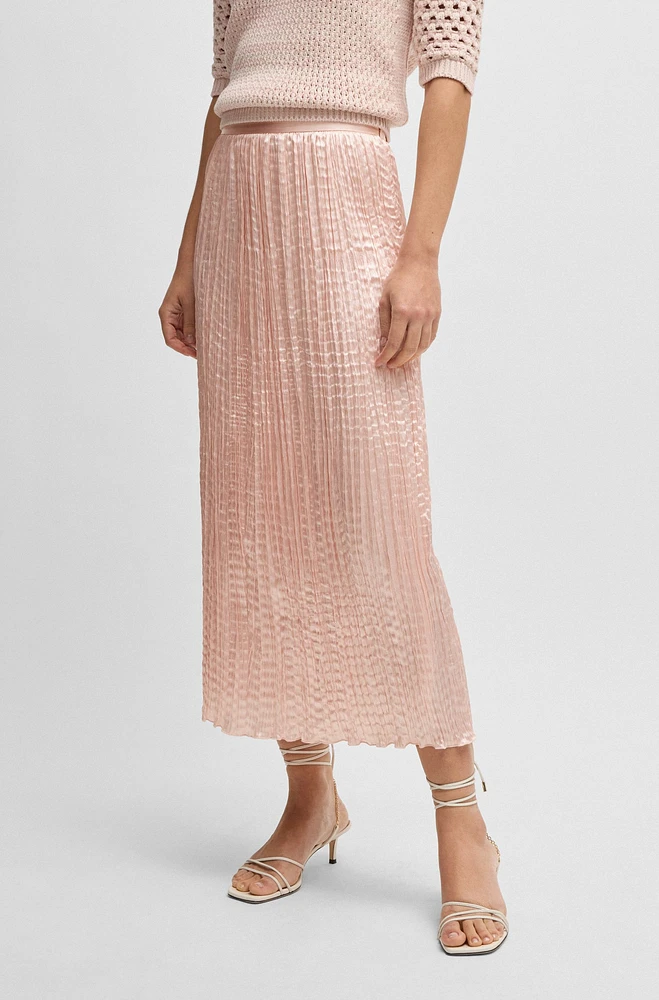 Crinkle-plissé skirt with tonal waistband