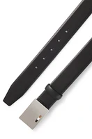Reversible leather belt with plaque buckle