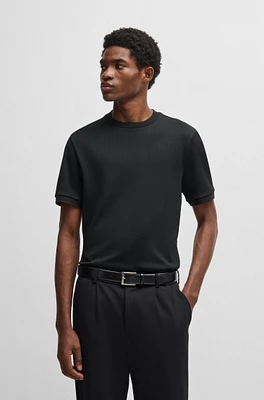 Regular-fit T-shirt seersucker fabric