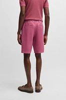 Tapered-fit shorts wrinkle-resistant linen