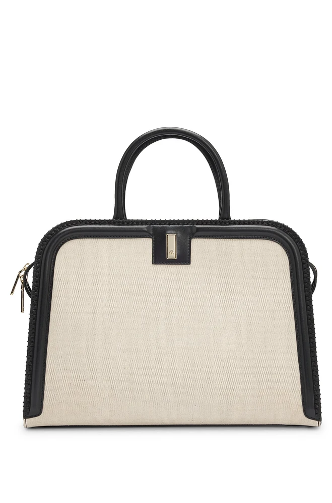 Ariell tote bag with removable pouch