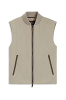 Water-repellent gilet with tonal binding