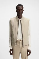 Water-repellent gilet with tonal binding