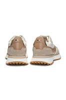 Trainers tumbled leather with supportive outsole