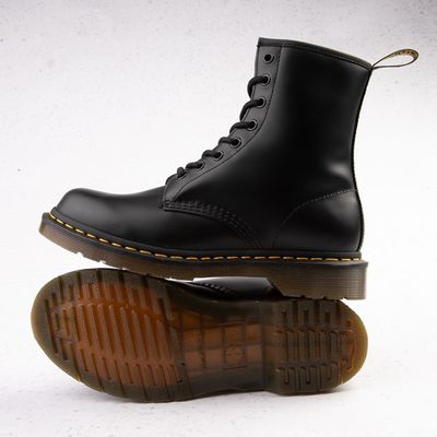 dr martens southcenter