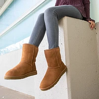 Botte UGG® Classic Short II pour femmes - Châtaigne