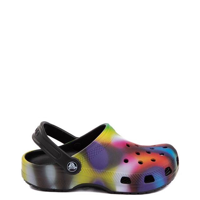 crocs southcenter