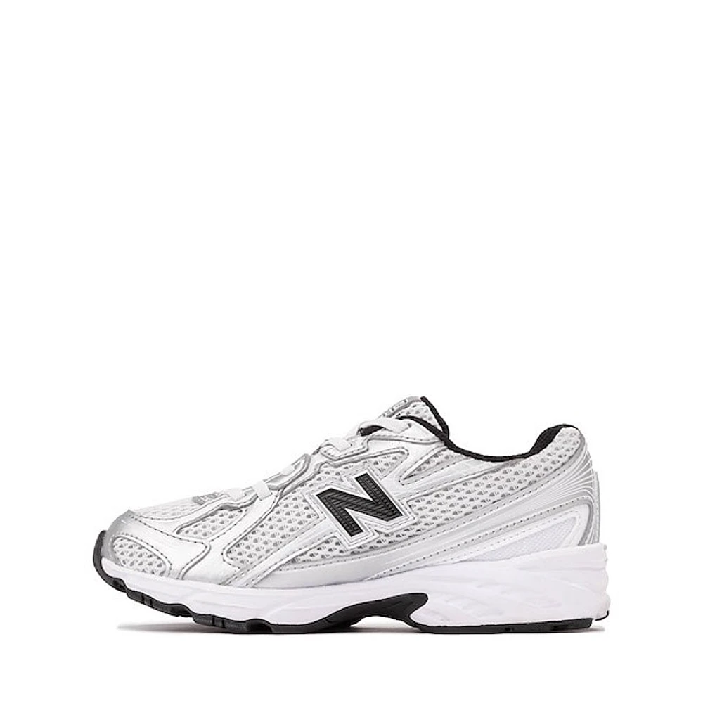 New Balance 740 Athletic Shoe - Big Kid White / Silver Metallic Black