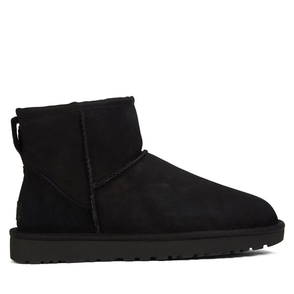 UGG Women's Classic Mini Winter Boots Black, Leather