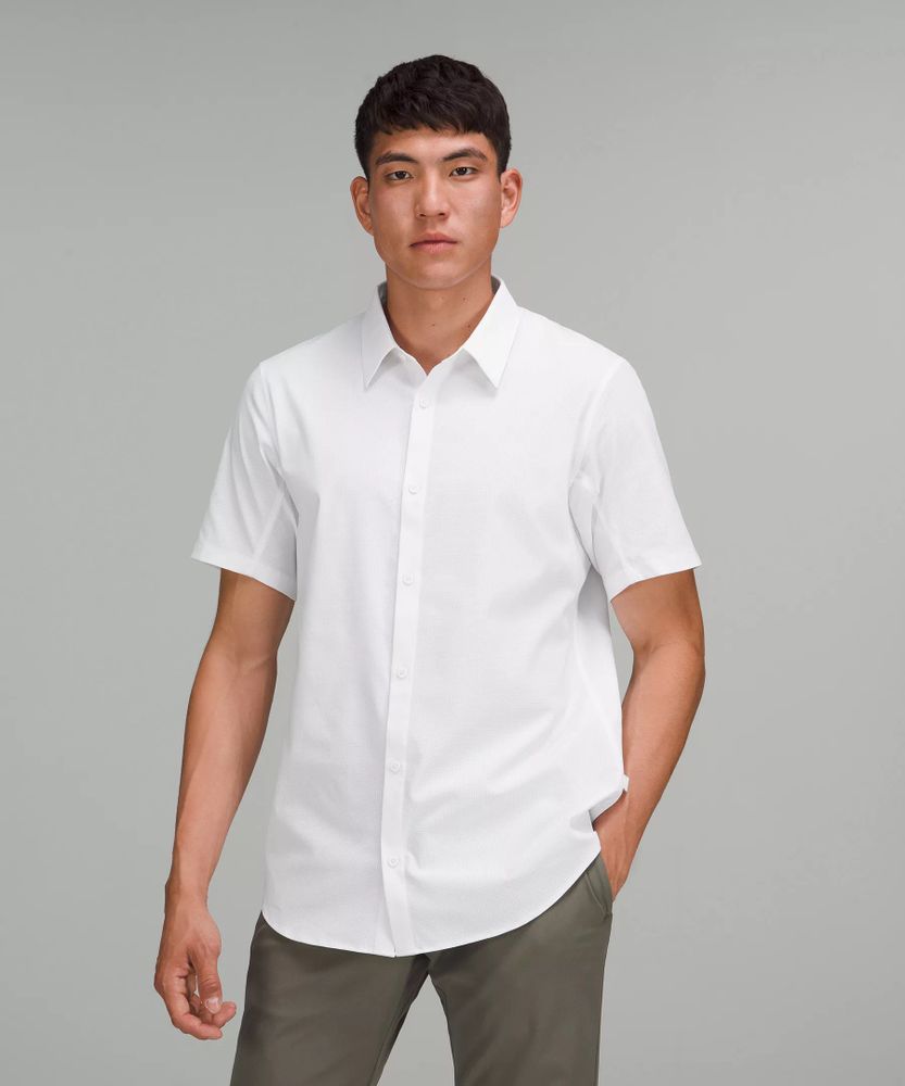 Airing Easy Short-Sleeve Shirt | Men's Short Sleeve Shirts & Tee's