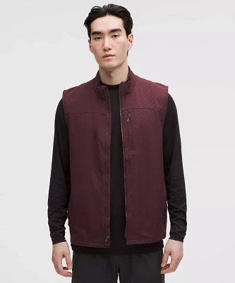 Water-Repellent Fleece Hiking Vest | Men's Coats & Jackets