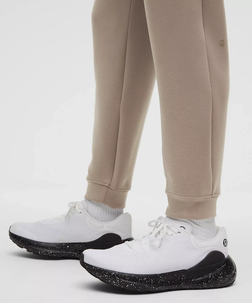 Smooth Spacer Jogger *Regular | Men's Joggers