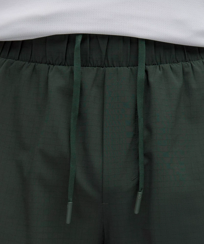 Mile Maker Run Crew Ripstop Lined Short 6" | Men's Shorts