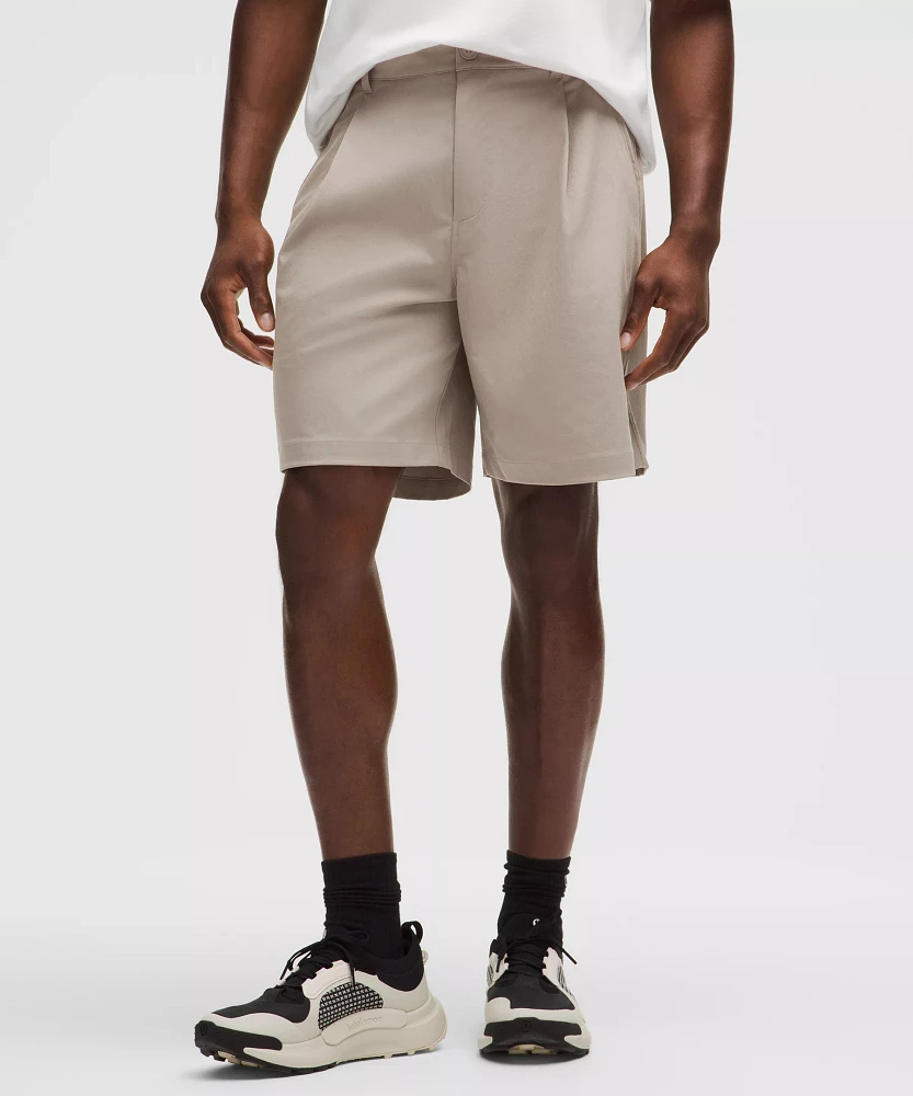 Woven Relaxed-Fit Pleated Short 8" | Men's Shorts