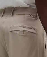 Woven Relaxed-Fit Pleated Short 8" | Men's Shorts