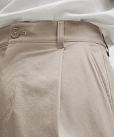 Woven Relaxed-Fit Pleated Short 8" | Men's Shorts