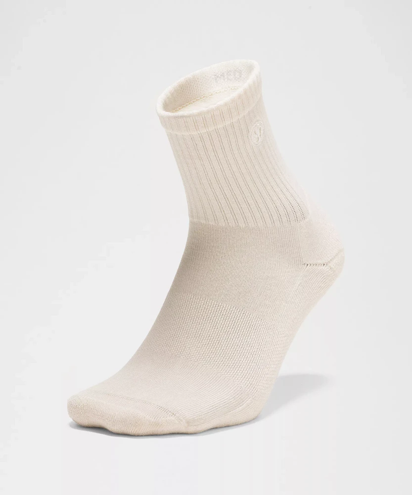 Unisex Daily Essential Quarter Socks | Men's