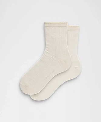 Unisex Pointelle Quarter Socks | Men's