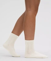 Unisex Pointelle Quarter Socks | Men's