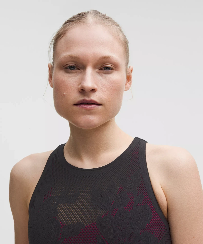 RevealKnit Floral Cropped Tank Top | Women's Sleeveless & Tops