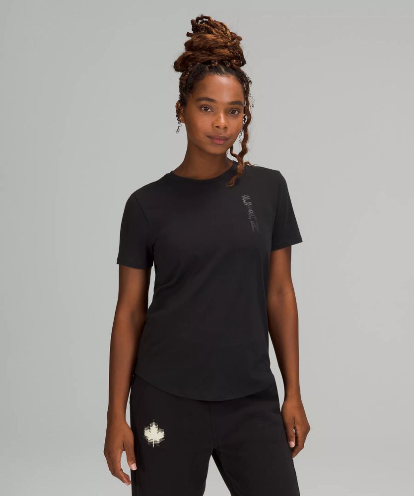 Team Canada Maple Leaf Love Crewneck T-Shirt *COC Logo | Women's Short Sleeve Shirts & Tee's