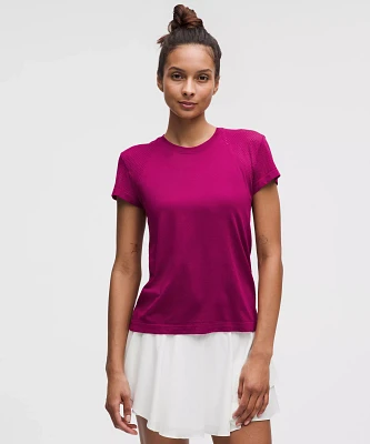 Train to Be Short-Sleeve Shirt | Women's Short Sleeve Shirts & Tee's