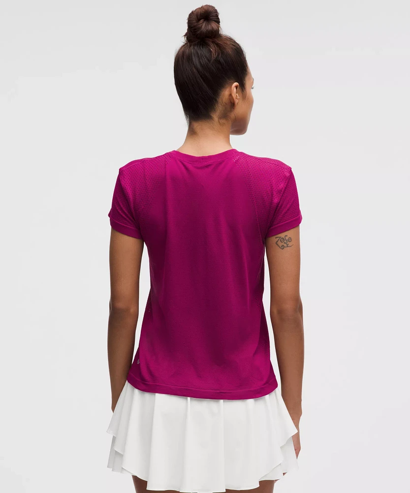 Train to Be Short-Sleeve Shirt | Women's Short Sleeve Shirts & Tee's