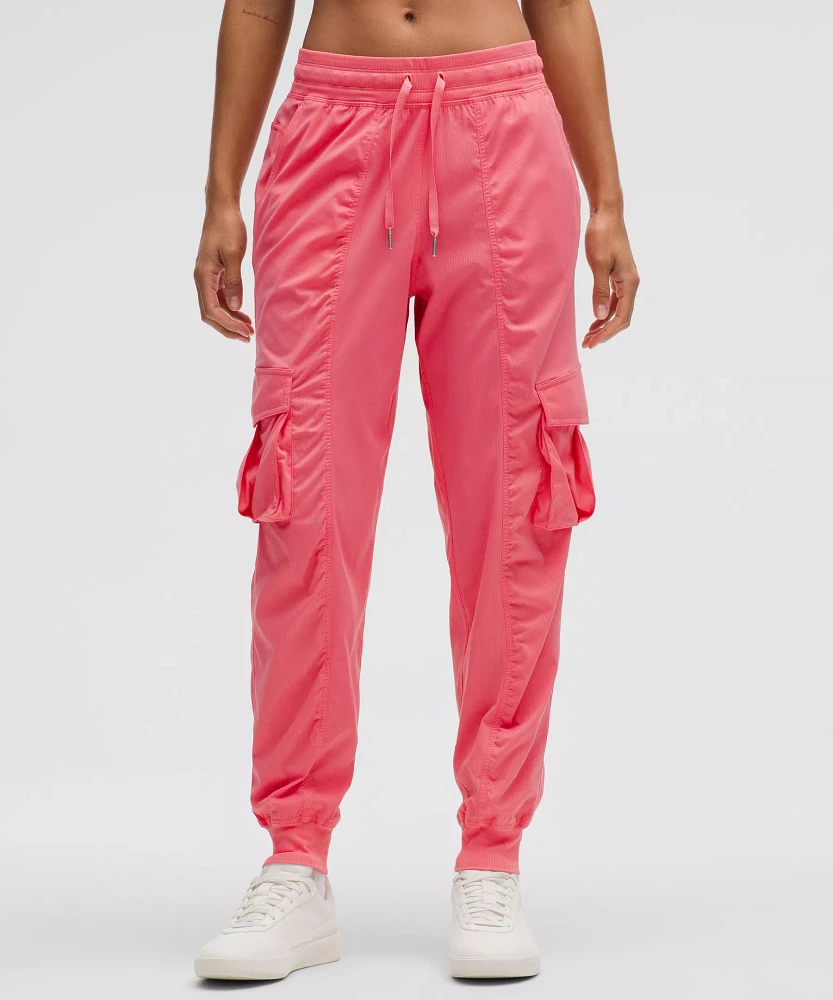 Dance Studio Relaxed-Fit Mid-Rise Cargo Jogger | Women's Joggers