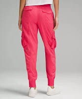 Dance Studio Relaxed-Fit Mid-Rise Cargo Jogger | Women's Joggers