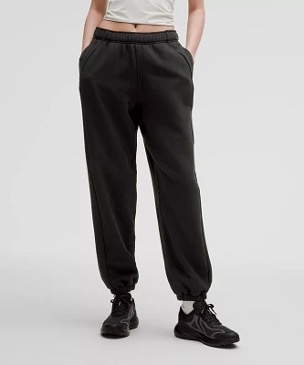 Scuba Mid-Rise Oversized Jogger *Short | Women's Joggers