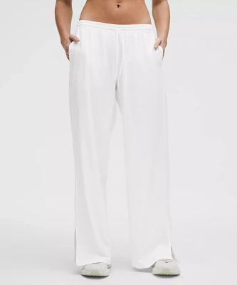 Court Rival Wide-Leg Track Pant *Regular | Women's Pants