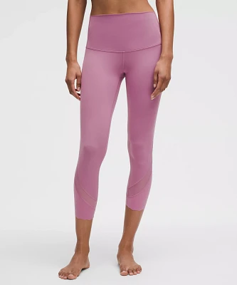 Wunder Under Scalloped Hem High-Rise Crop 23" | Women's Capris