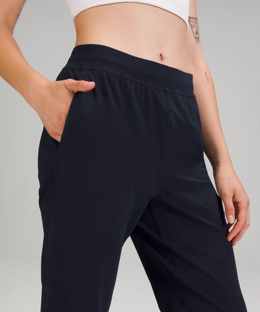 Adapted State High-Rise Cropped Jogger | Women's Joggers