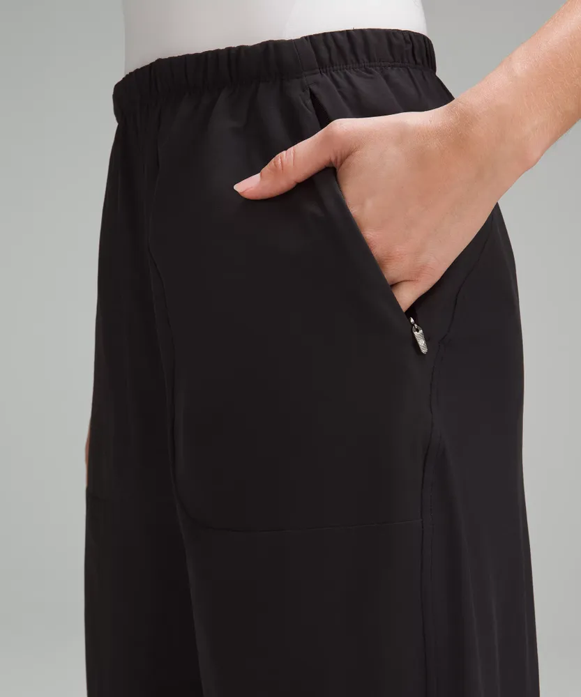 Lightweight Mid-Rise Barrel-Leg Cropped Pant | Women's Capris