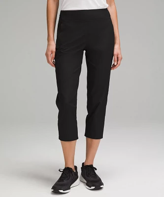 Warpstreme Multi-Pocket Mid-Rise Golf Crop 24" | Women's Trousers